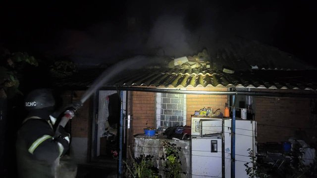 Одна людина постраждала внаслідок ворожих обстрілів і дронових атак в Дніпропетровській області