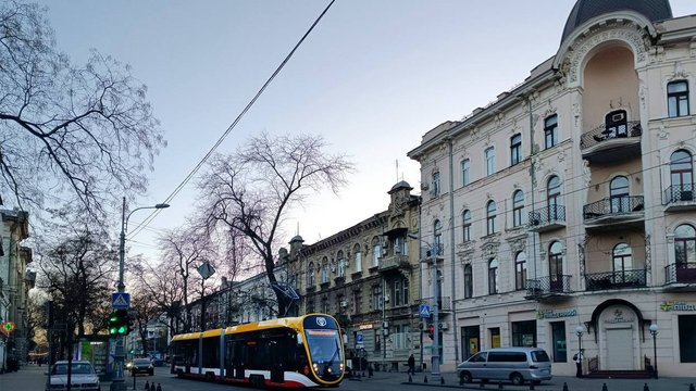 В Одесі відновили рух на найдовшому трамвайному маршруті країни