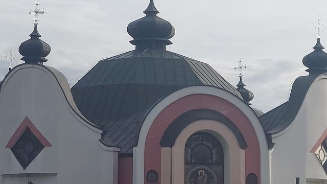 У Польщі невідомі пошкодили дах української церкви, посол вимагає адекватної реакції