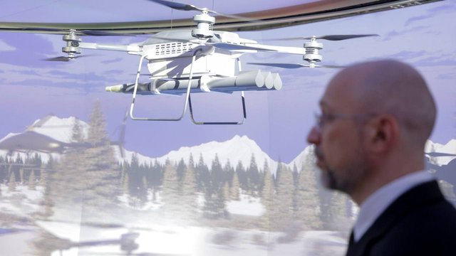 Шмыгаль на выставке в Лондоне обсудил с производителями ОПК закупки, техподдержку, совместное производство