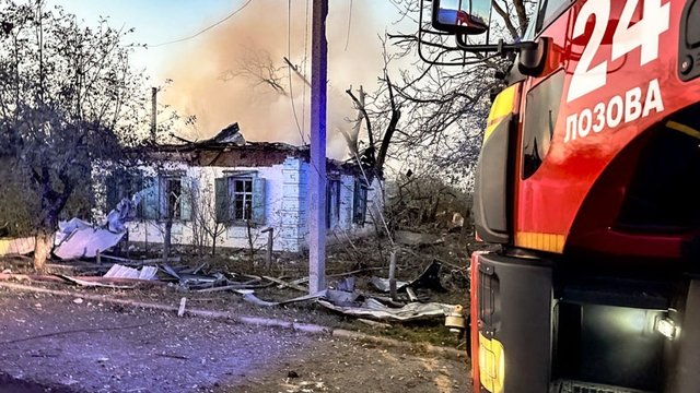 Російські війська обстріляли житловий сектор на Харківщині, постраждали дві жінки