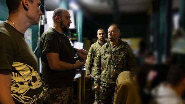 Сырский: Работаем над усилением устойчивости обороны на покровском направлении. Каждый командир должен организовать качественное выполнение задач