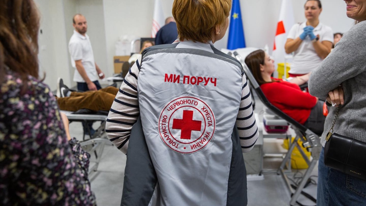 Ukrainian Red Cross Society team regularly participates in blood donation