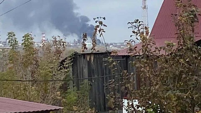 Безпілотники СБУ уразили НПЗ "Башнафта" за 1400 км від України - джерело