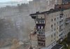 У Хмельницькому стався вибух у багатоповерхівці, зруйновано кілька поверхів – поліція
