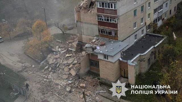 В Хмельницком произошел взрыв в многоэтажке, разрушено несколько этажей - полиция