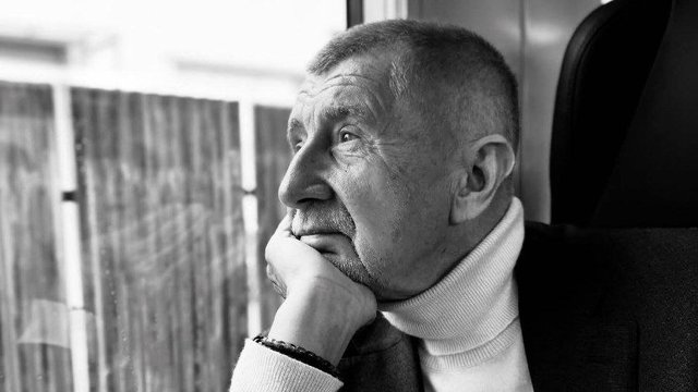 Бабіш у розмові із Зеленським висловив підтримку Україні