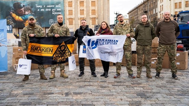 Допомога на 4,6 млн грн: авіакомпанія "Українські вертольоти" передала обладнання Третьому Армійському Корпусу