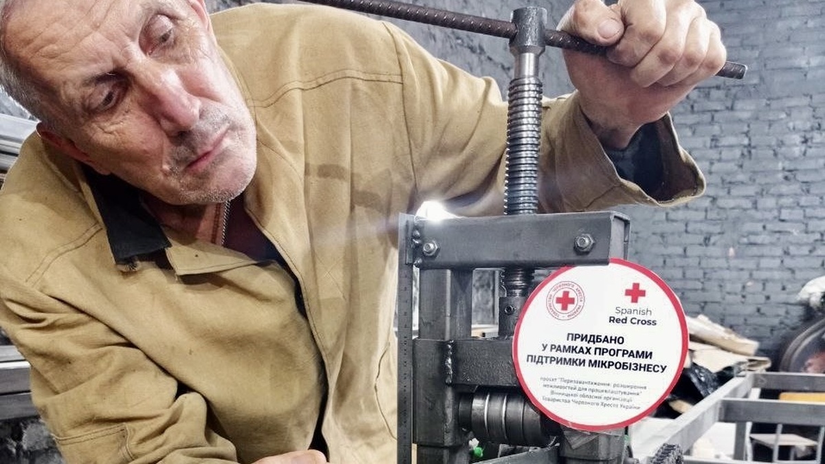 Nearly 480 household owners receive microgrants from Ukrainian Red Cross Society