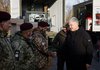 Порошенко під час передачі допомоги ЗСУ звинуватив ДССЗЗІ в тому, що залишила бригади "без очей"