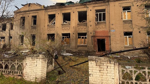 Окупанти 25 разів обстріляли міста і села Донецької області за добу, поранено 5 мирних жителів – ОВА