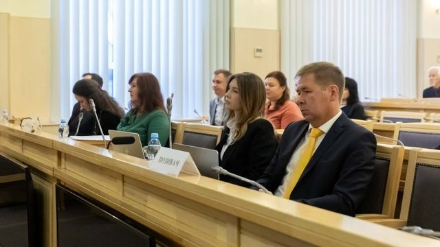Суд продолжит рассмотрение иска Порошенко об отмене санкций против него в закрытом режиме 7 ноября - адвокат