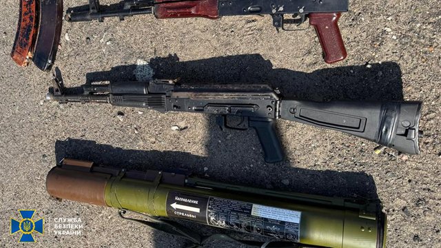 СБУ, ГБР и Нацполиция задержали еще 9 дельцов по продаже "трофейного" оружия в Украине