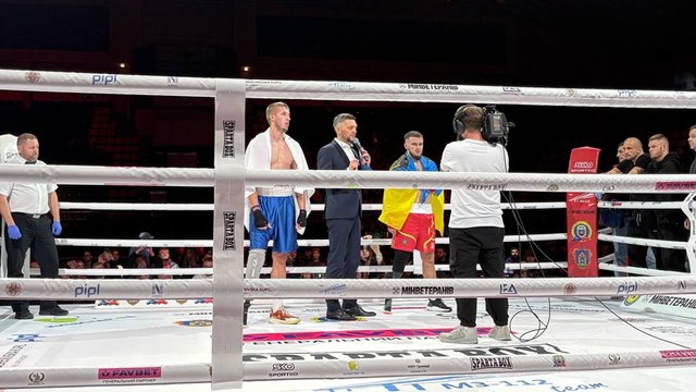 Благотворительный вечер бокса: поединок ветеранов за чемпионский титул