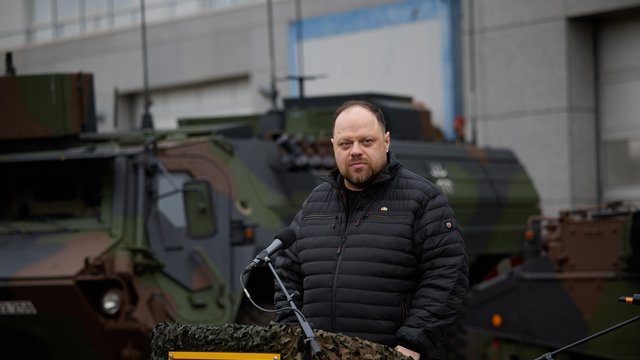 Оборонна підтримка та фінансова допомога — у фокусі візиту Стефанчука до ФРН