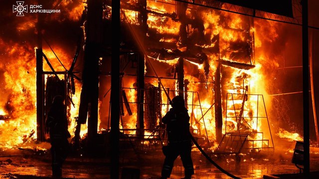 У Харкові через удари КАБами зруйновано будинки та павільйони