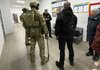 Правоохранитель в Киевской области за $10 тыс. способствовал незаконному выращиванию наркотических средств - ГБР