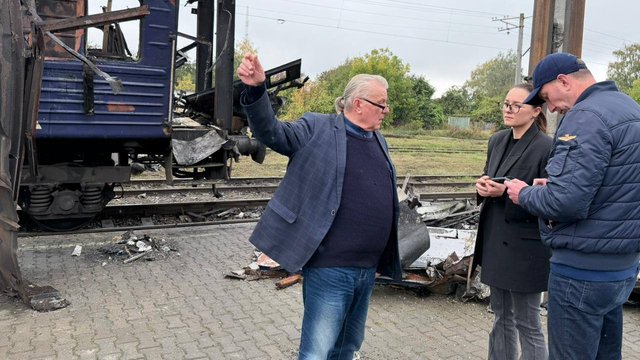 Свириденко на Сумщині: ведуться роботи з відновлення подачі електрики після російських обстрілів