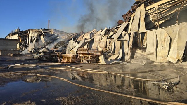 "Ліси України" відтермінувало оплату за придбану продукцію пошкодженому обстрілом "ЕІМО" у Самборі