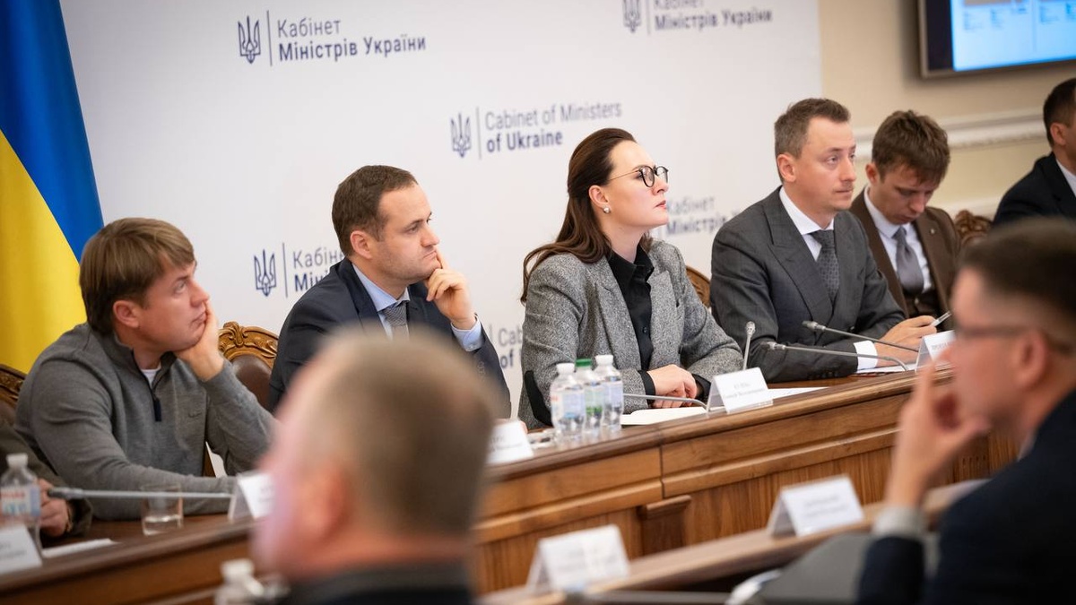 Government to create anti-crisis energy headquarters in 9 frontline regions