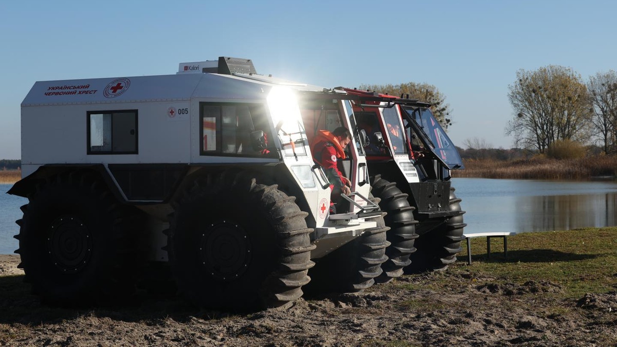 Volyn hosts flood-response drills: joint training by Ukrainian Red Cross Society, State Emergency Service, Polish agencies Curated by Alerts360