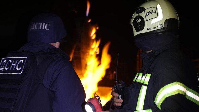 Росія цієї ночі випустила по Україні понад 450 ударних дронів і 45 ракет - Зеленський