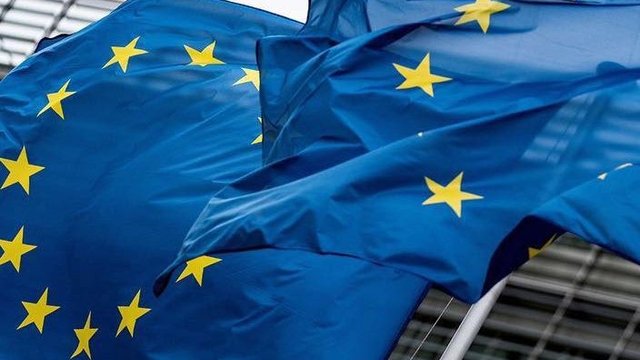 "Евросолидарность" призывает Раду и Кабмин обсудить доклад Еврокомиссии по Украине и учесть его в работе