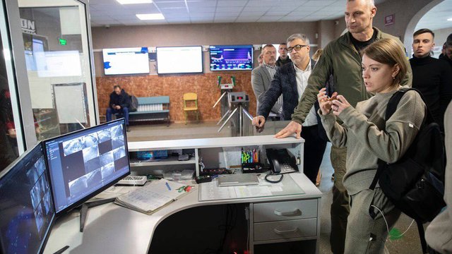 Київ розвиває в закладах освіти безпекову цифрову інфраструктуру