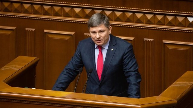 Апеляційний адміністративний суд визнав незаконним блокування міжнародної діяльності Порошенка