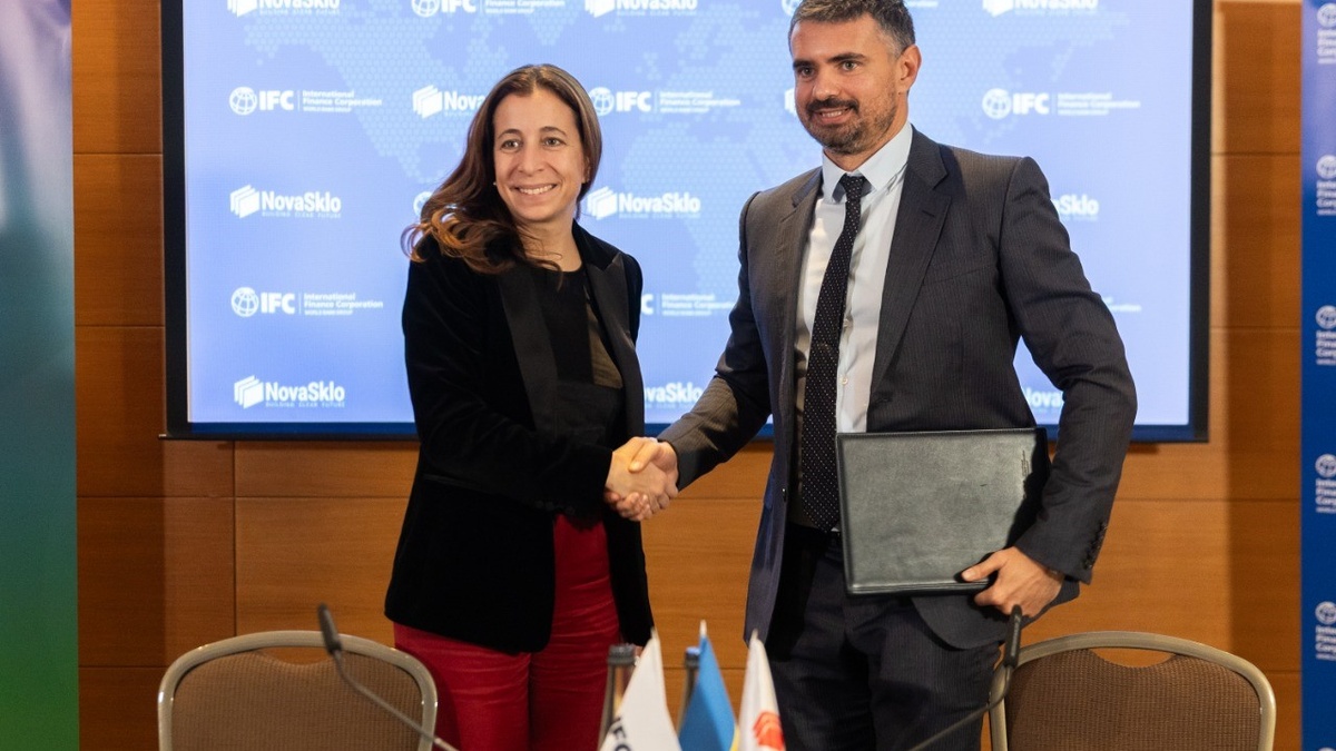 NovaSklo, IFC begin partnership to build Ukraine's first float glass plant