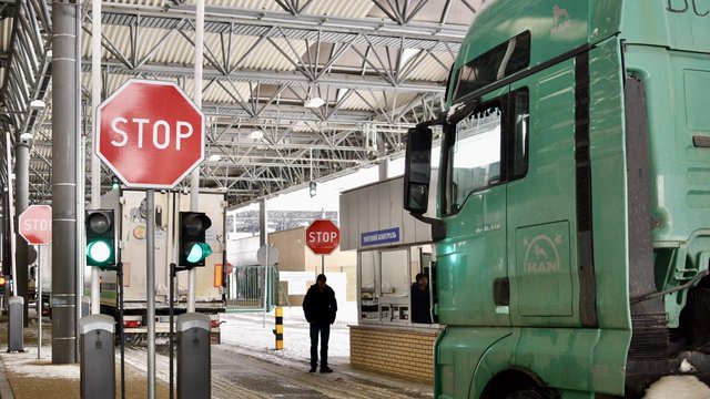 Пасажиропотік через кордон у тиждень Різдва підскочив ще на 21,9%, на кордоні досі черги – Держприкордонслужба