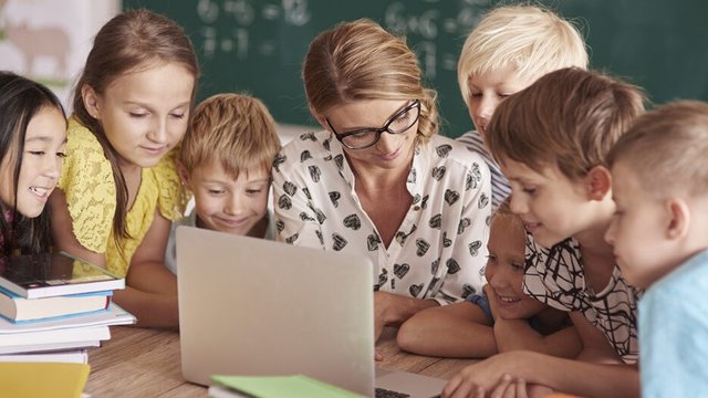 Для повышения зарплат пед- и соцработникам нужны изменения в госбюджет-2026 - Ассоциация городов Украины