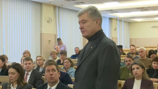 Суд долучив до матеріалів справи про санкції проти Порошенка рішення ЄСПЛ про захист прав підсанкційних осіб