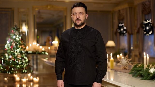 Зеленский в Рождественский сочельник: Несмотря на все беды, которые принесла Россия, она не в силах оккупировать наше украинское сердце