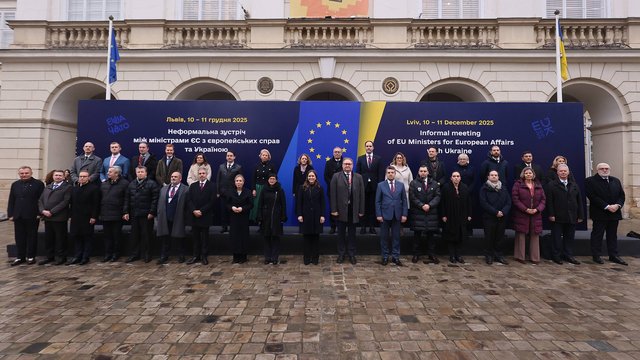 Усі переговорні матеріали щодо вступу України в ЄС будуть передані Раді ЄС наступного тижня – Садовий