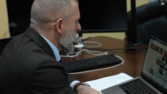 Бідний обговорив з українськими молодими спортсменами за кордоном питання контрактів і відбору в збірні