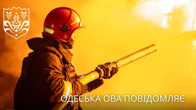 Из-за российских обстрелов в Одессе обесточен жилой массив, есть разрушения жилья - ОВА