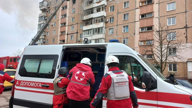 УКК помогает пострадавшим после авиаудара РФ по Запорожью