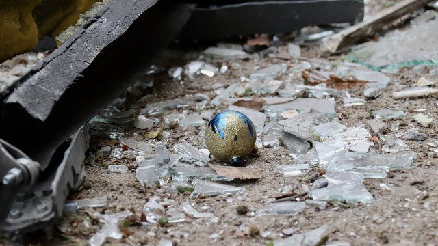 В Чернігові відомо про 8 постраждалих від влучання російського БпЛА у багатоповерхівку