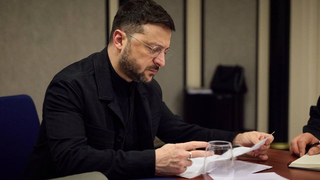 Зеленский: в Берлине началась встреча украинских и американских переговорщиков