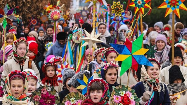 На Різдво в багатьох містах України пройде хода з зірками - Гнат Коробко про деталі проєкту