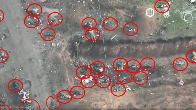 Мадяр показав, як Сили безпілотних систем рясно засіяли невелику ділянку фронту трупами російських солдат