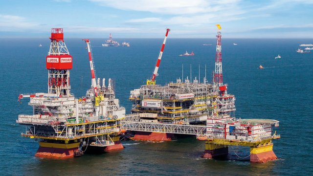 СБУ зупинила роботу нафтовидобувної платформи РФ у Каспійському морі - джерело