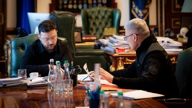 РФ намагається виводити свої енергетичні компанії з-під дії санкцій - розмова Зеленського з керівником СЗР