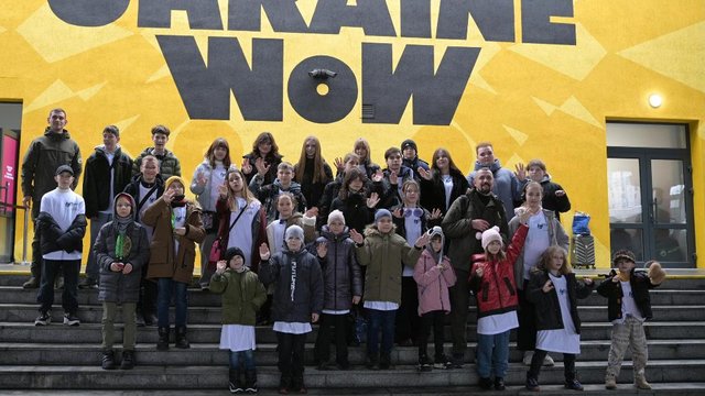 Авіакомпанія "Українські вертольоти" організувала свято до Дня Миколая та екскурсію для дітей-сиріт наших Захисників