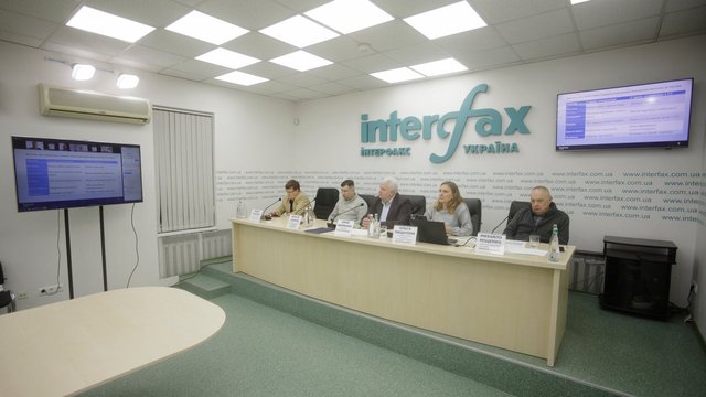 Українці за кордоном дедалі рідше сприймають повернення на Батьківщину як однозначну перспективу - дослідження