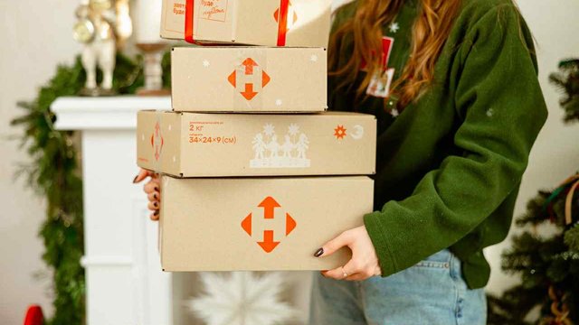 Маланка-Витинанка: Нова пошта запустила цьогорічне святкове пакування