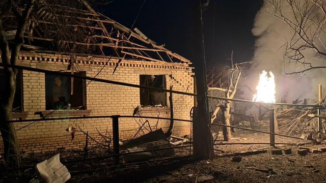 Ворожі обстріли забрали життя двох жителів Донецької області, зруйновані 19 цивільних об’єктів – МВС