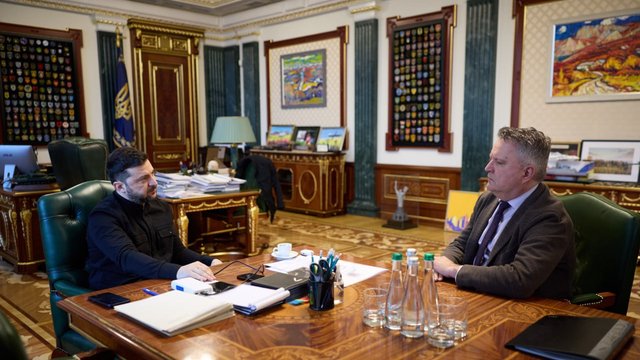 Зеленський і Кислиця обговорили деякі напрями дипломатичної роботи та перемовин