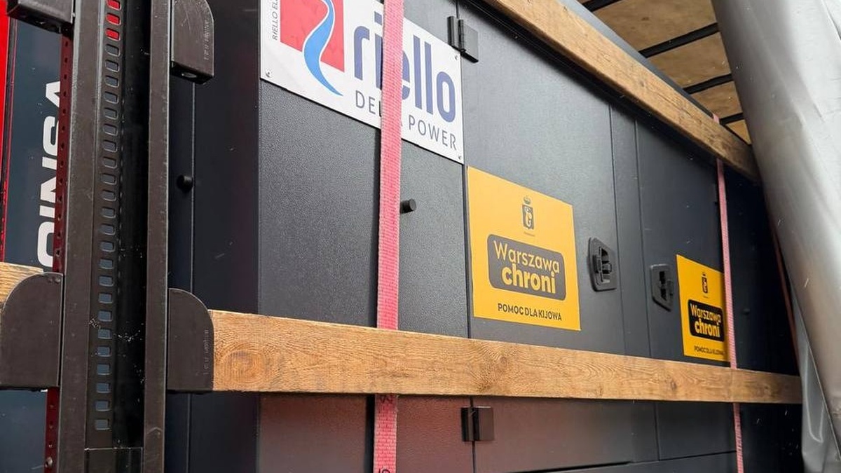 Kyiv mayor: Warsaw mayor sent 90 generators to city of Kyiv